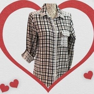 COTELAC LONG SLEEVE  BUTTON DOWN BLOUSE SIZE 2